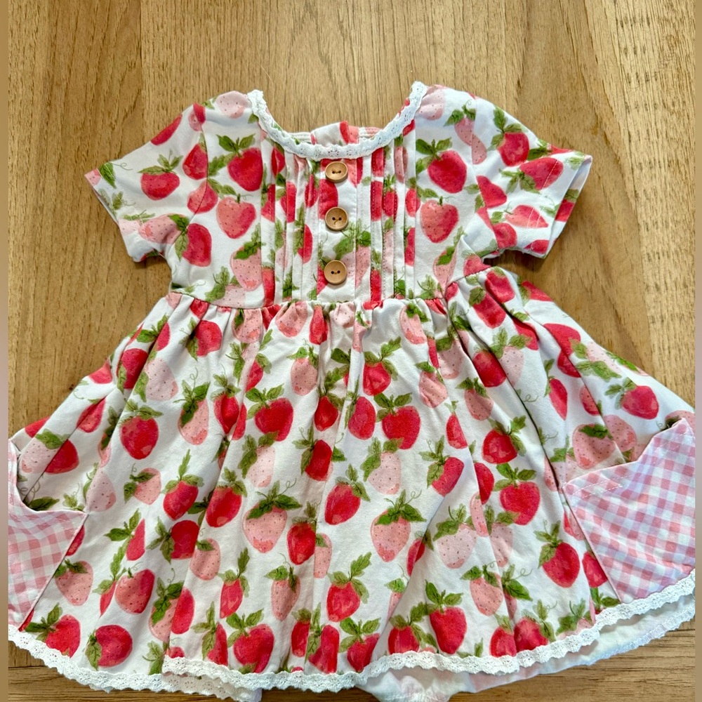Sweethoney Strawberry Dress 12m